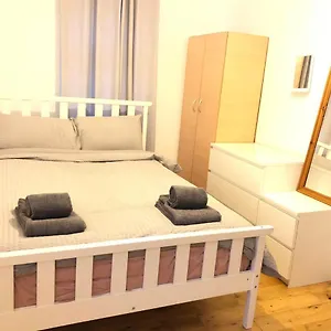  Casa de hóspedes Rahal Reino Unido